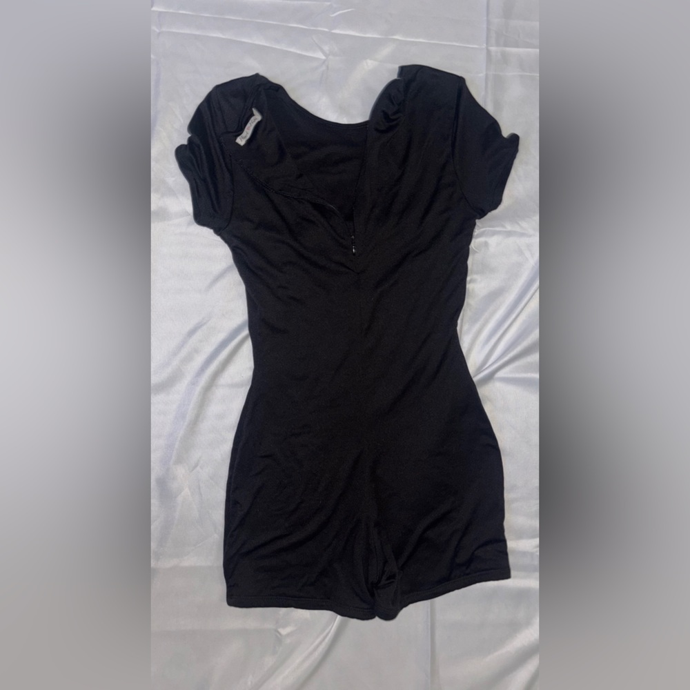 SHEIN: Black romper with zipper detail #jumpsuit #black